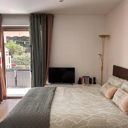 Apartment Boulouris, Near & Terrace - 3 People *